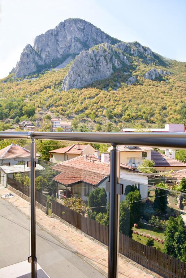 Раде 3-Враца Vratsa Ngoại thất bức ảnh