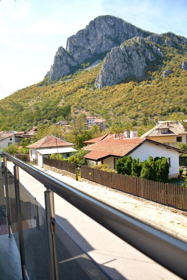 Раде 3-Враца Vratsa Ngoại thất bức ảnh