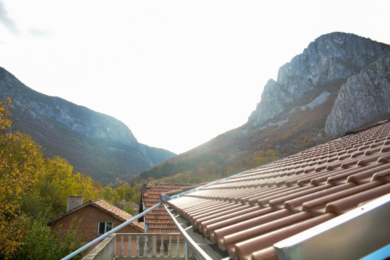 Раде 3-Враца Vratsa Ngoại thất bức ảnh